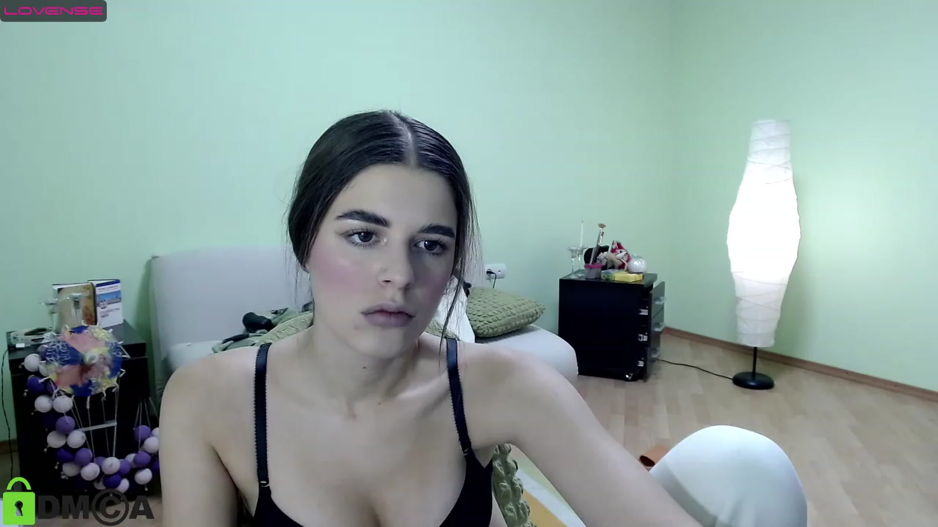 Gallery image thumbnail from AlexandaSweet's myfreecams stream on, 12/08/2022, 17:04 image 15 of 20