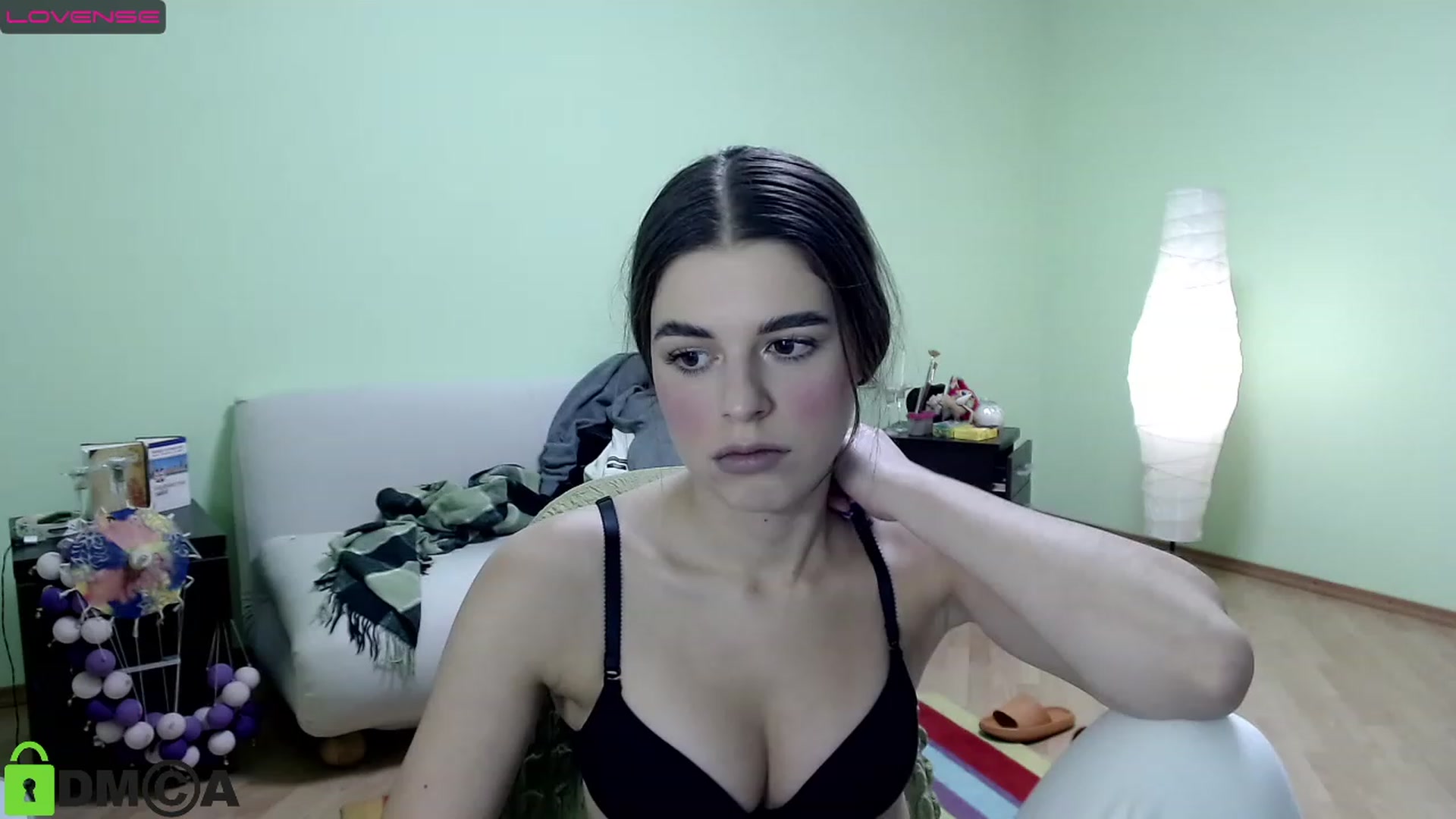 Gallery image thumbnail from AlexandaSweet's myfreecams stream on, 12/08/2022, 17:04 image 13 of 20