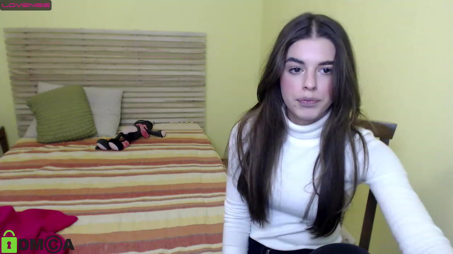 Gallery image thumbnail from AlexandaSweet's myfreecams stream on, 12/09/2022, 16:10 image 11 of 20