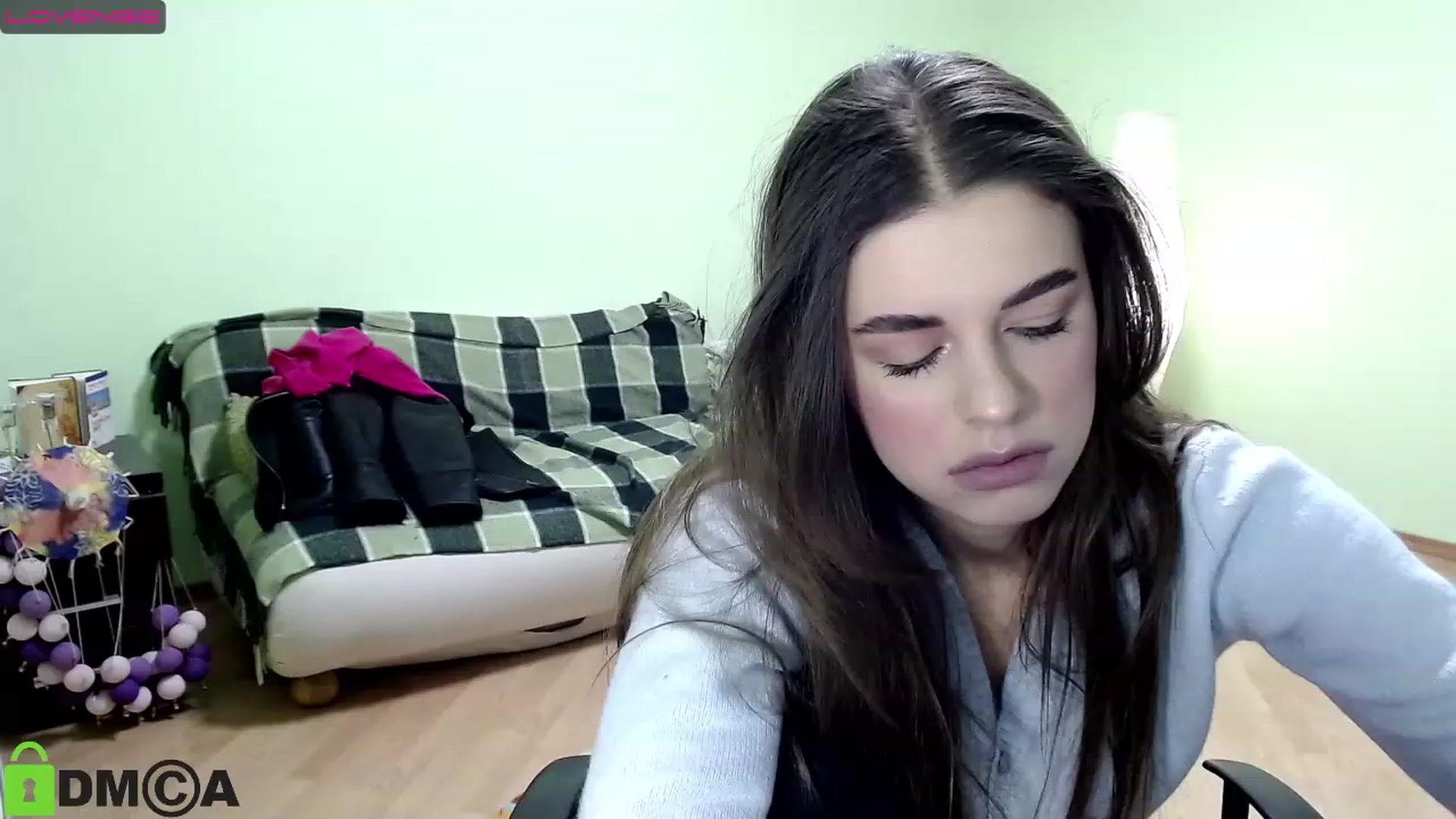 Gallery image thumbnail from AlexandaSweet's myfreecams stream on, 12/11/2022, 13:47 image 17 of 20