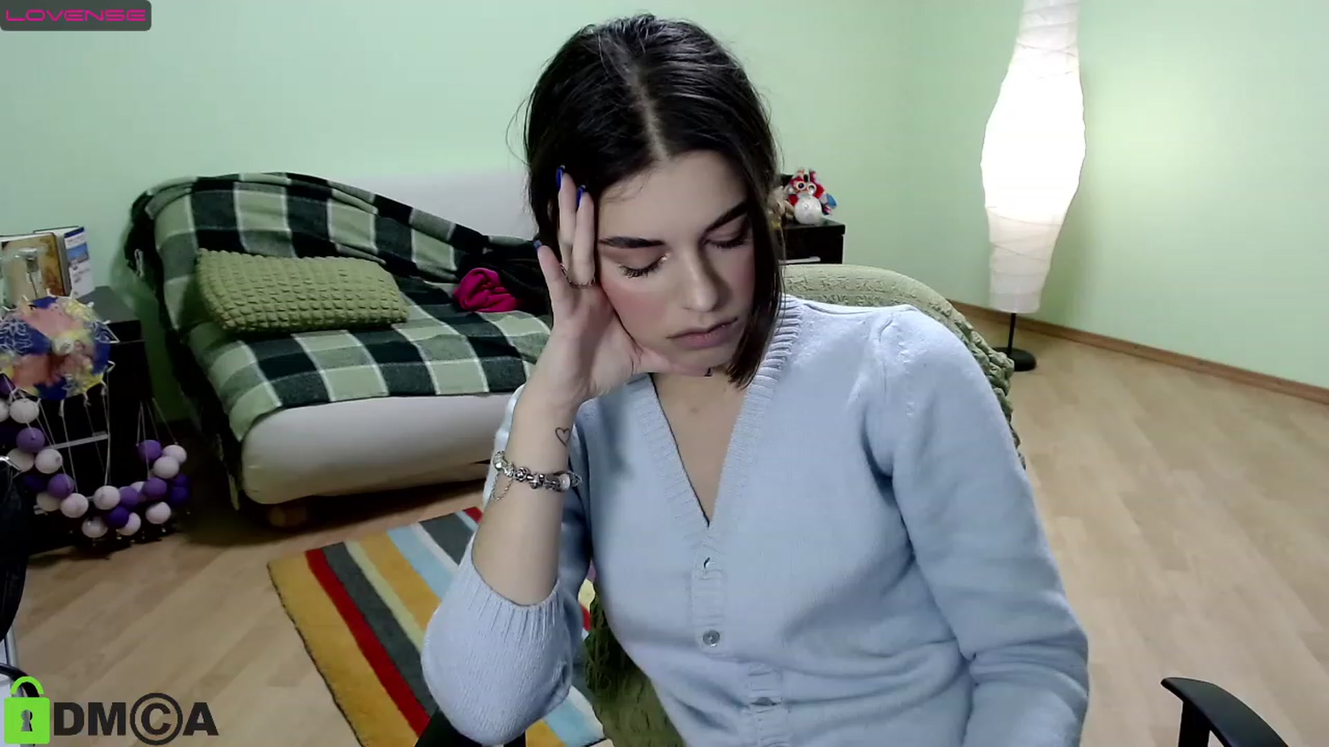 Gallery image thumbnail from AlexandaSweet's myfreecams stream on, 12/11/2022, 16:30 image 16 of 20