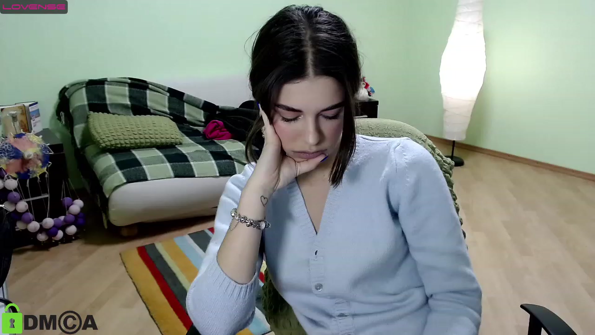 Gallery image thumbnail from AlexandaSweet's myfreecams stream on, 12/11/2022, 16:30 image 18 of 20