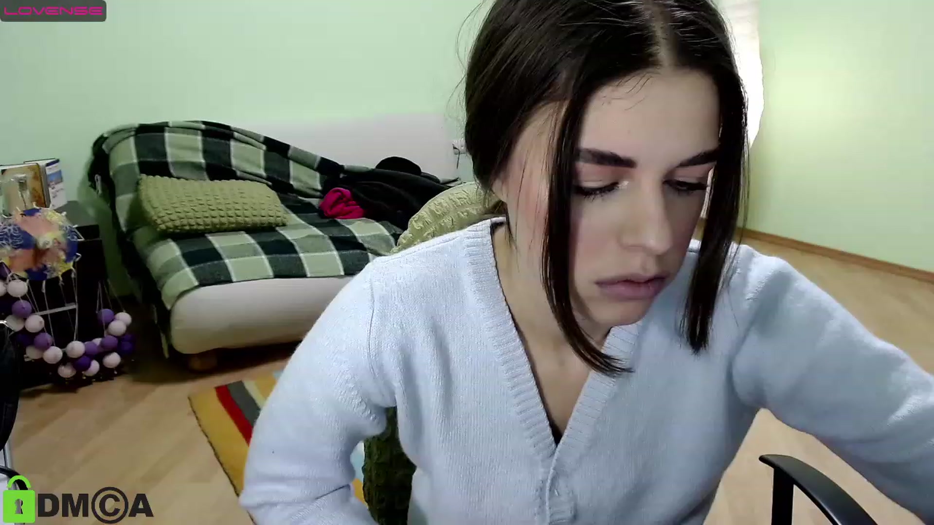 Gallery image thumbnail from AlexandaSweet's myfreecams stream on, 12/11/2022, 16:59 image 2 of 20