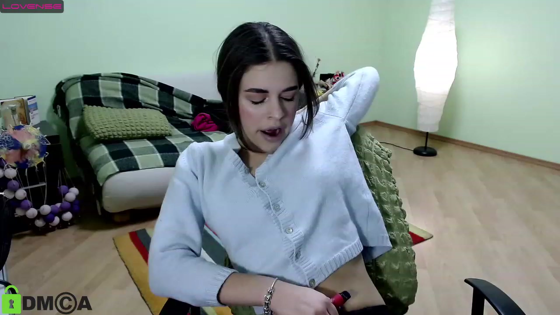 Gallery image thumbnail from AlexandaSweet's myfreecams stream on, 12/11/2022, 16:59 image 3 of 20