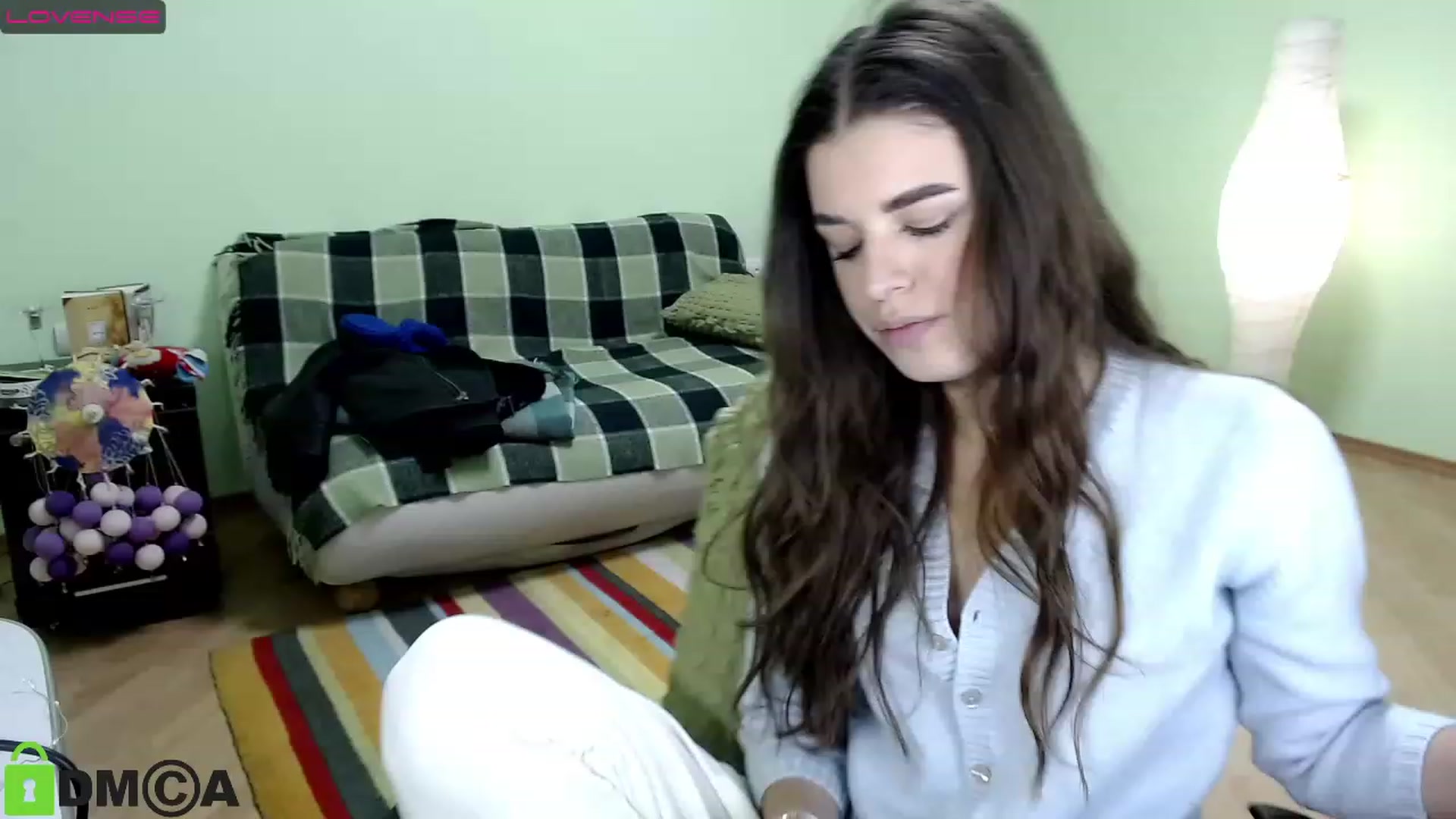 Gallery image thumbnail from AlexandaSweet's myfreecams stream on, 12/16/2022, 18:59 image 12 of 20
