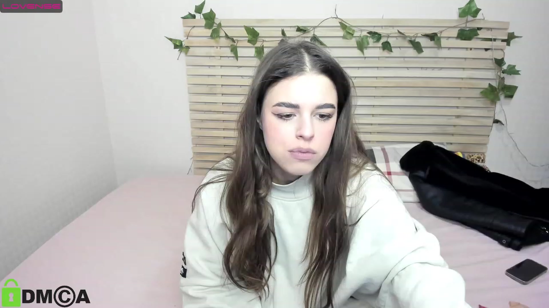 Gallery image thumbnail from AlexandaSweet's myfreecams stream on, 12/23/2022, 14:59 image 1 of 20