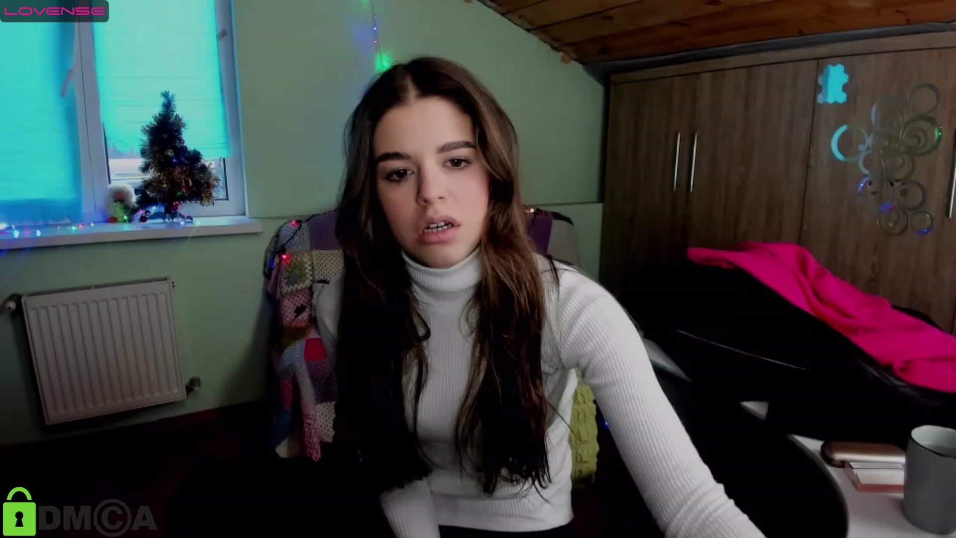 Gallery image thumbnail from AlexandaSweet's myfreecams stream on, 12/26/2022, 14:34 image 5 of 20