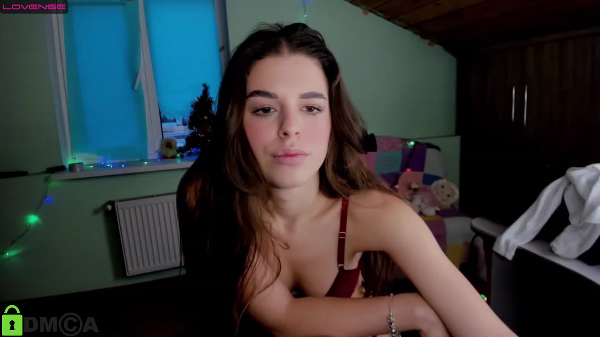 Gallery image thumbnail from AlexandaSweet's myfreecams stream on, 12/27/2022, 14:31 image 16 of 20