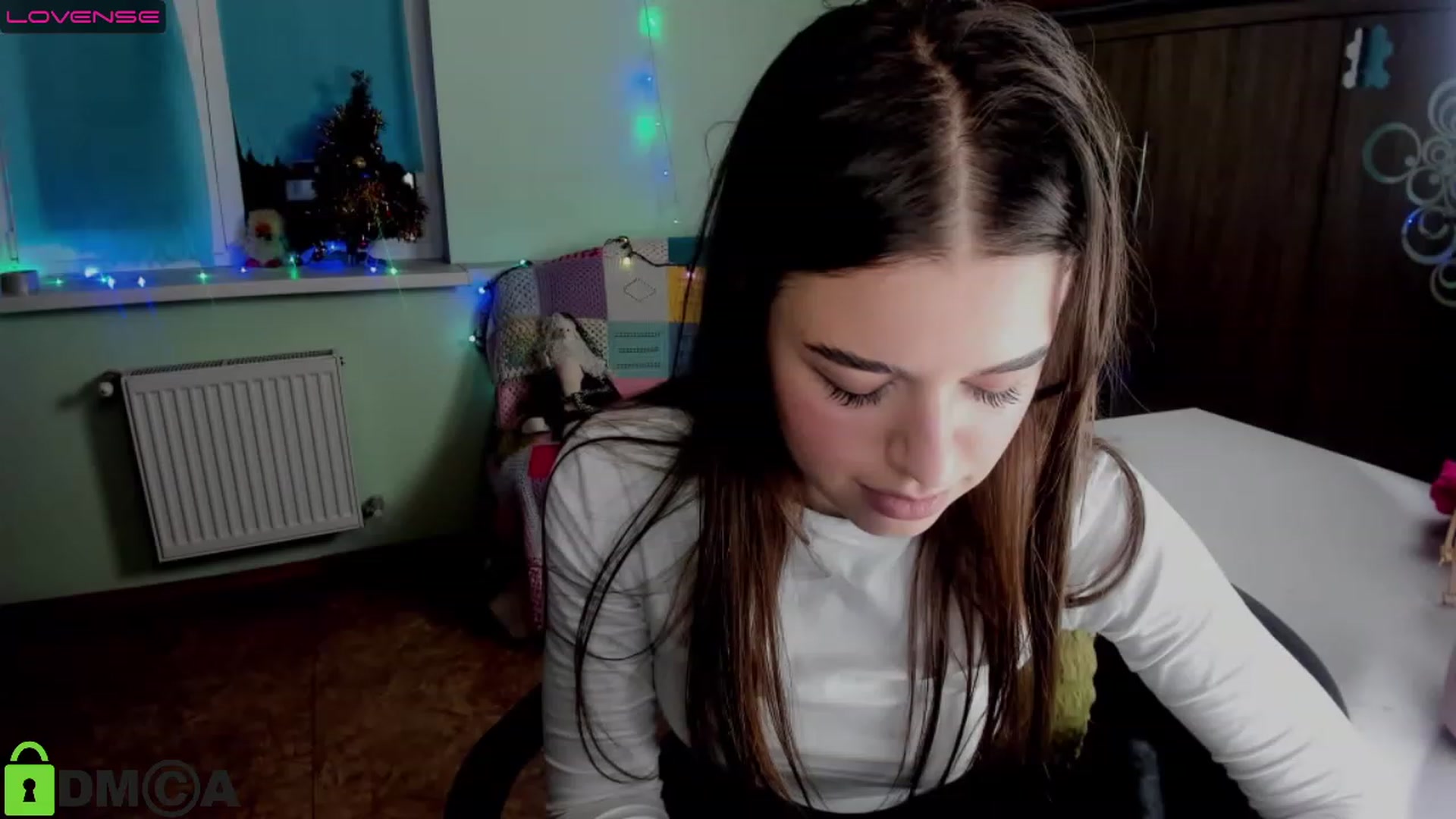 Gallery image thumbnail from AlexandaSweet's myfreecams stream on, 12/30/2022, 17:08 image 19 of 20