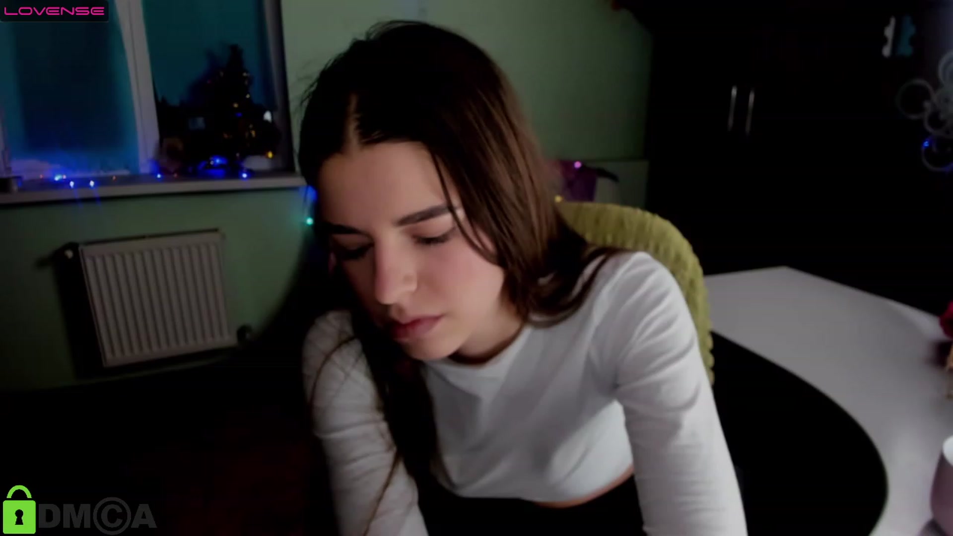 Gallery image thumbnail from AlexandaSweet's myfreecams stream on, 12/30/2022, 17:08 image 1 of 20