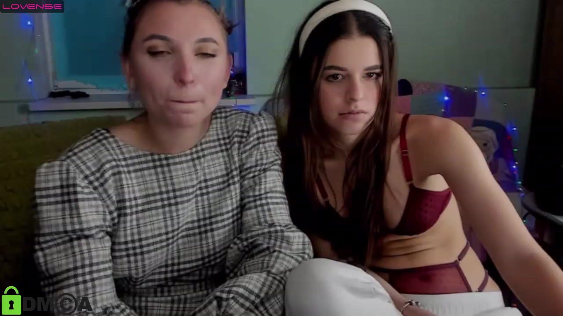 Gallery image thumbnail from AlexandaSweet's myfreecams stream on, 01/02/2023, 15:55 image 6 of 20