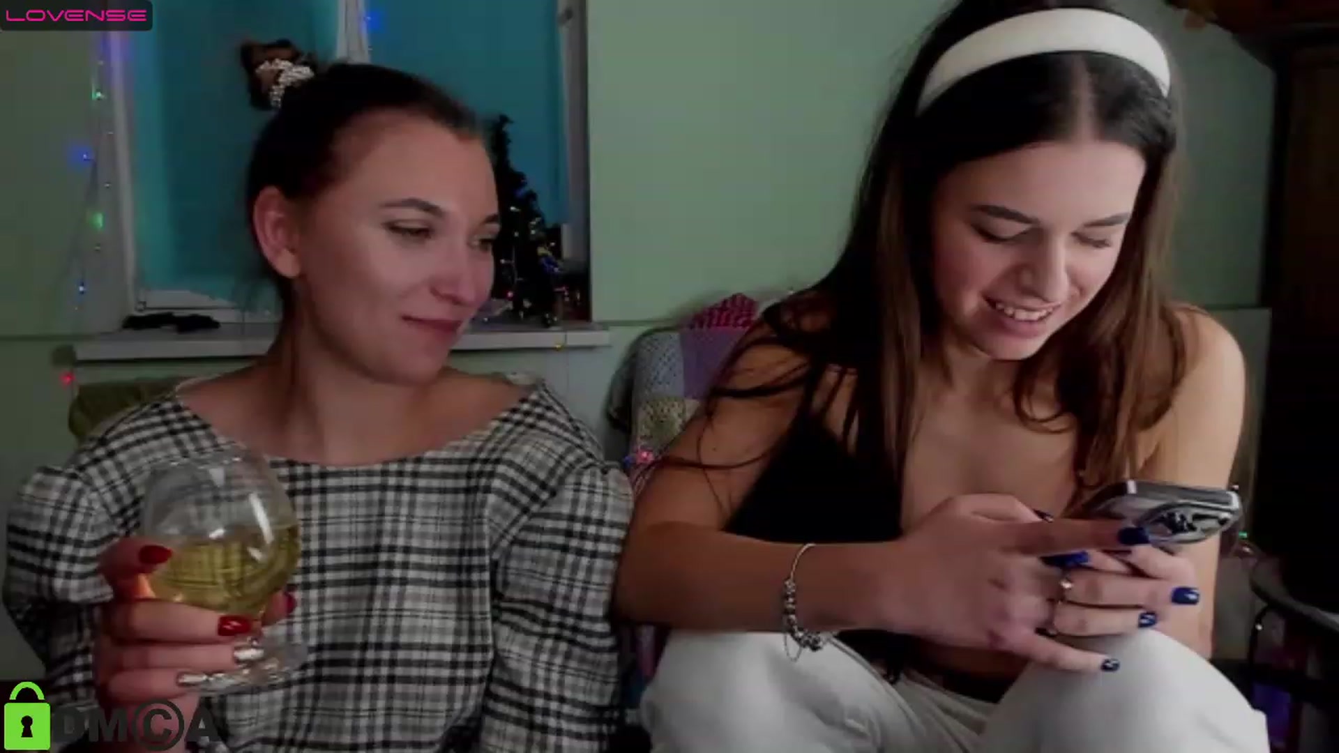 Gallery image thumbnail from AlexandaSweet's myfreecams stream on, 01/02/2023, 16:22 image 6 of 20