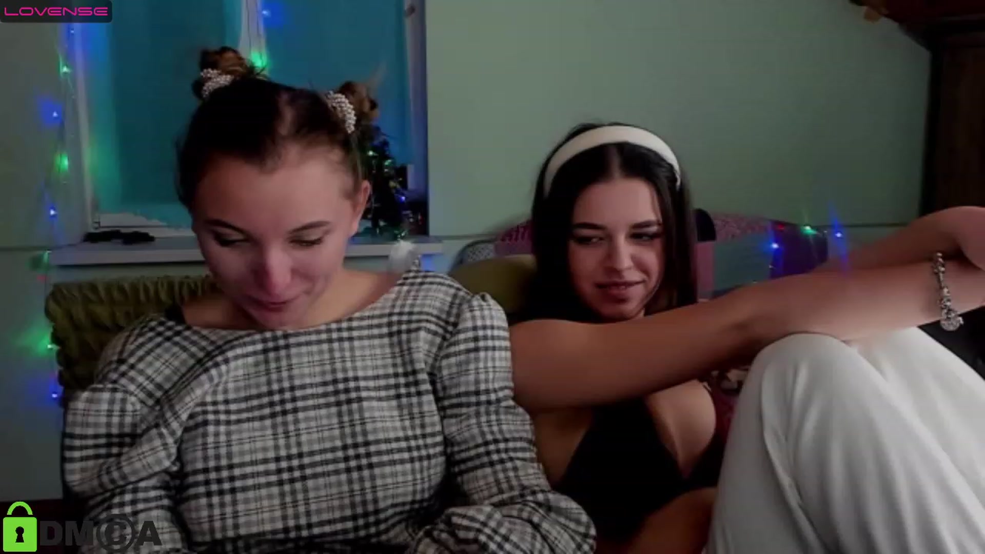 Gallery image thumbnail from AlexandaSweet's myfreecams stream on, 01/02/2023, 16:22 image 18 of 20