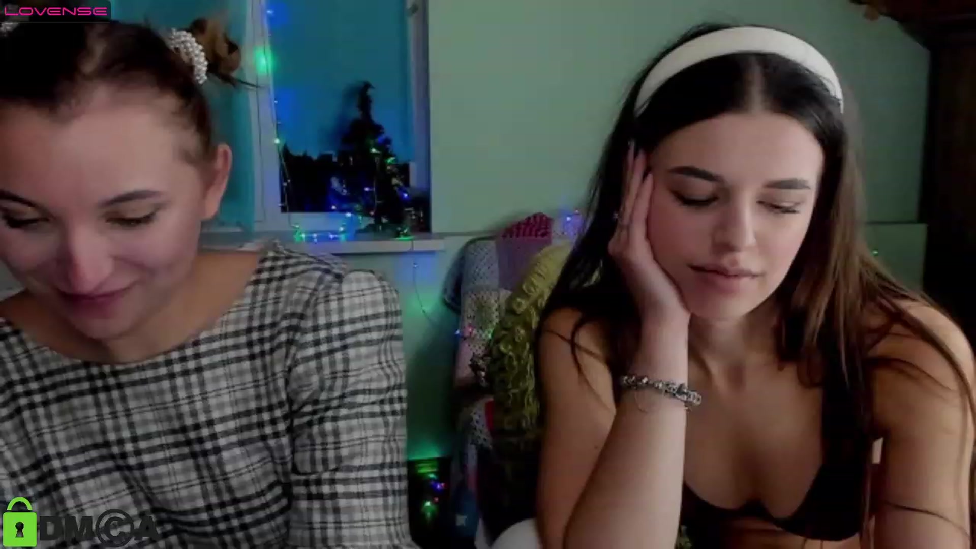 Gallery image thumbnail from AlexandaSweet's myfreecams stream on, 01/02/2023, 16:22 image 1 of 20