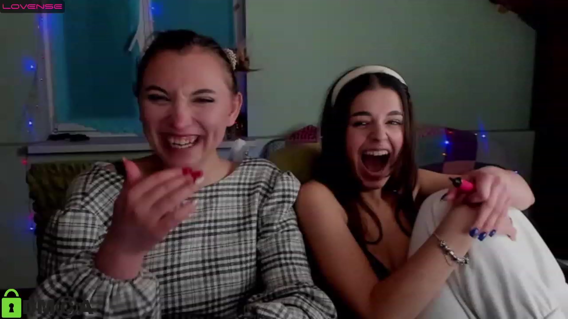 Gallery image thumbnail from AlexandaSweet's myfreecams stream on, 01/02/2023, 16:22 image 19 of 20