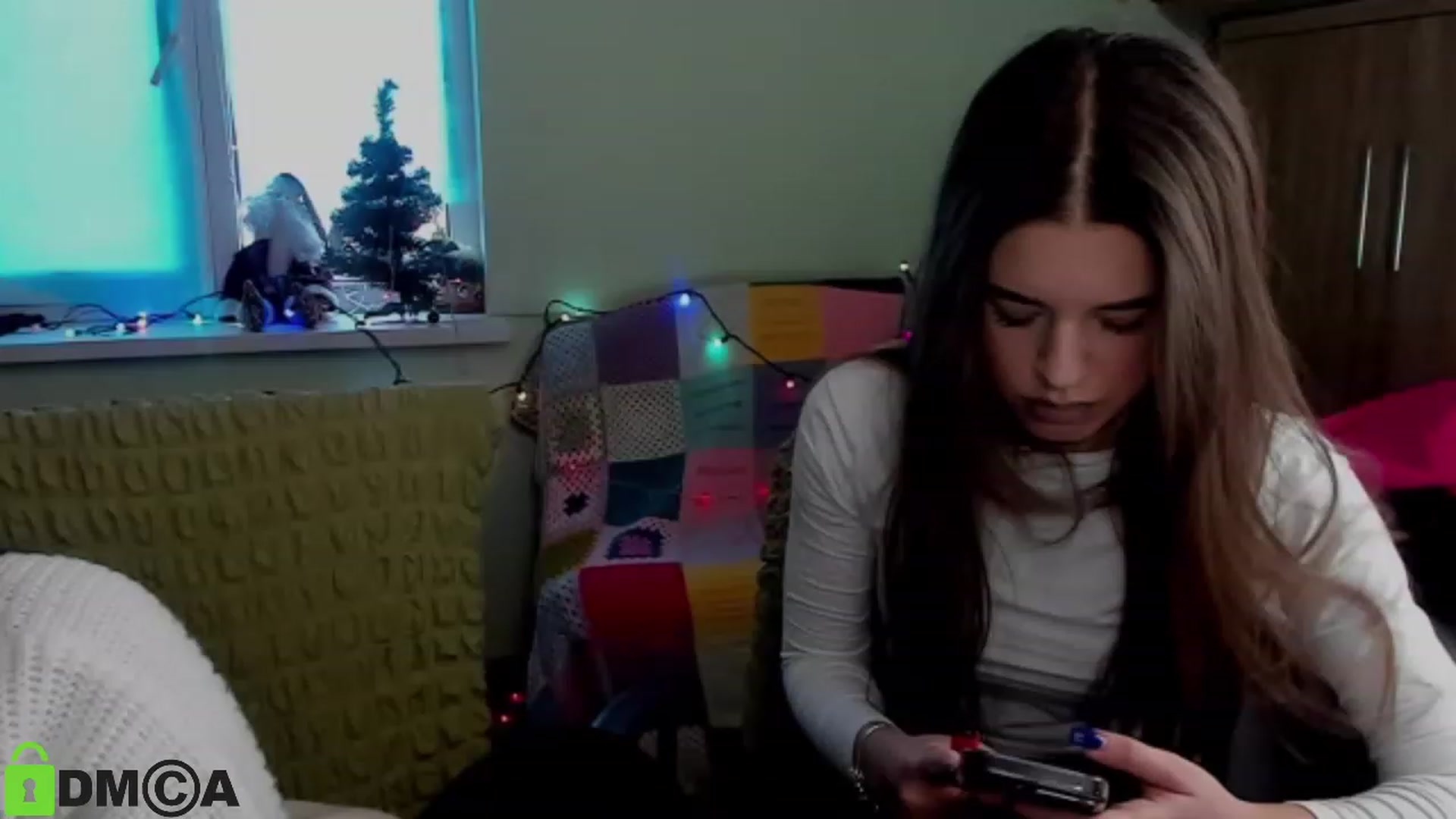 Gallery image thumbnail from AlexandaSweet's myfreecams stream on, 01/03/2023, 14:17 image 8 of 20