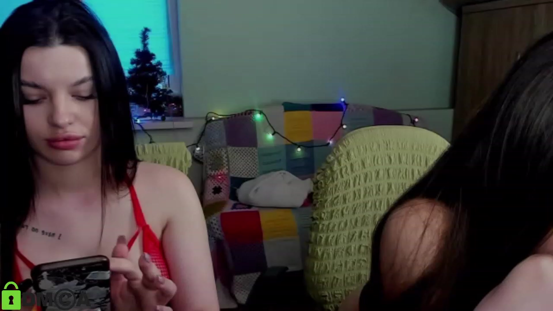 Gallery image thumbnail from AlexandaSweet's myfreecams stream on, 01/03/2023, 14:30 image 1 of 20