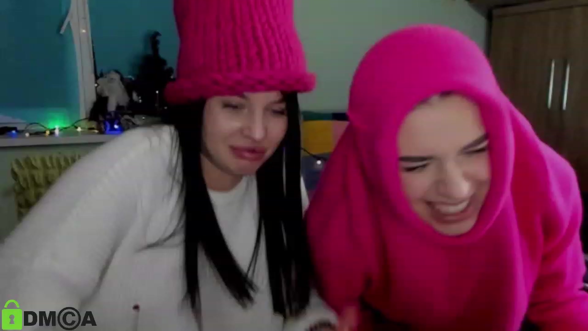 Gallery image thumbnail from AlexandaSweet's myfreecams stream on, 01/03/2023, 17:11 image 12 of 20