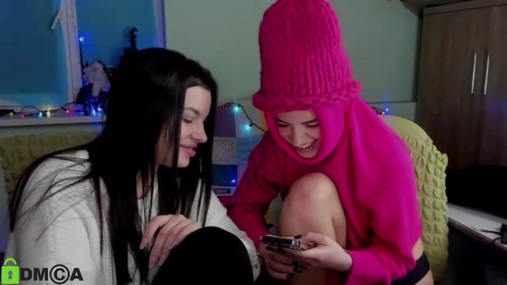 Gallery image thumbnail from AlexandaSweet's myfreecams stream on, 01/03/2023, 17:11 image 7 of 20
