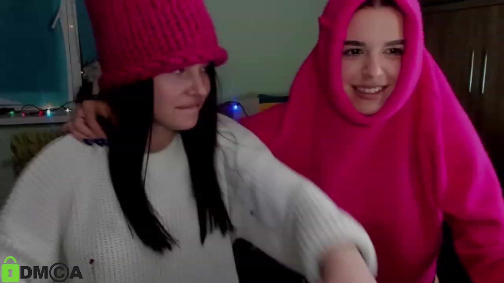 Gallery image thumbnail from AlexandaSweet's myfreecams stream on, 01/03/2023, 17:11 image 13 of 20