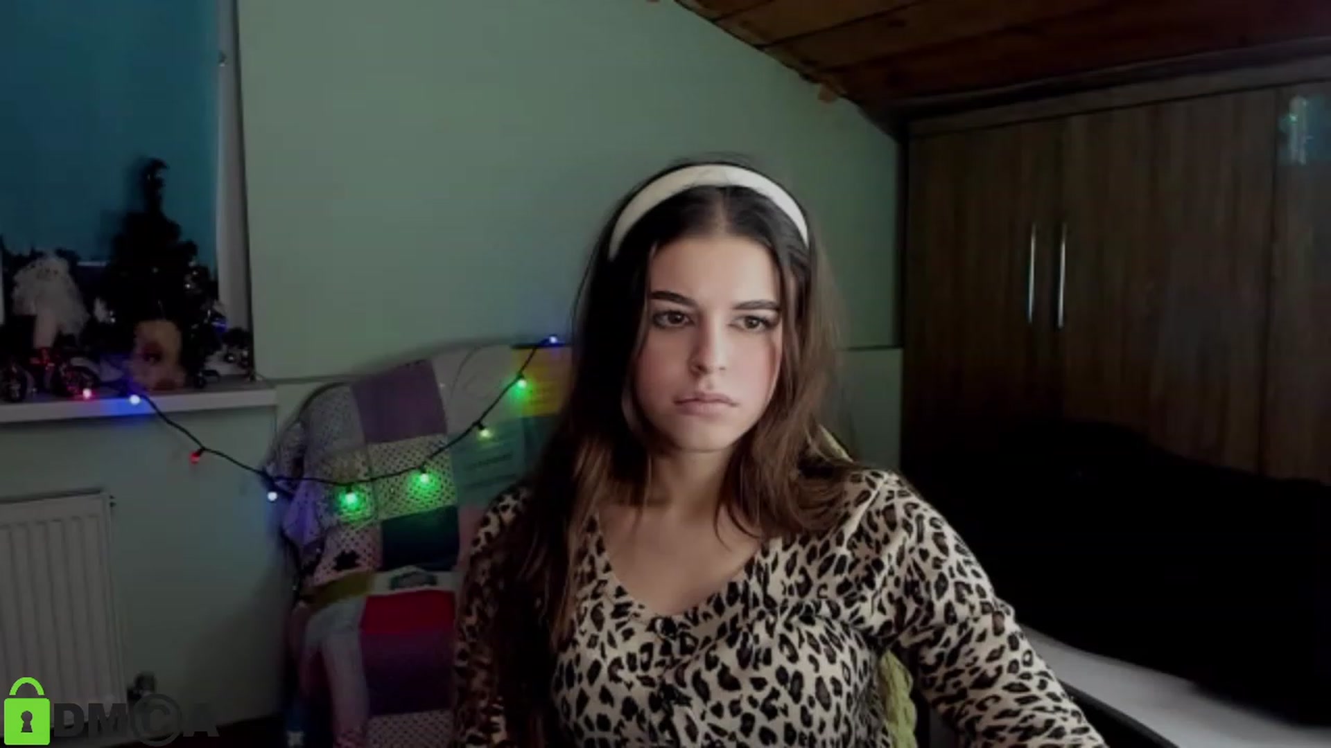 Gallery image thumbnail from AlexandaSweet's myfreecams stream on, 01/06/2023, 15:07 image 18 of 20