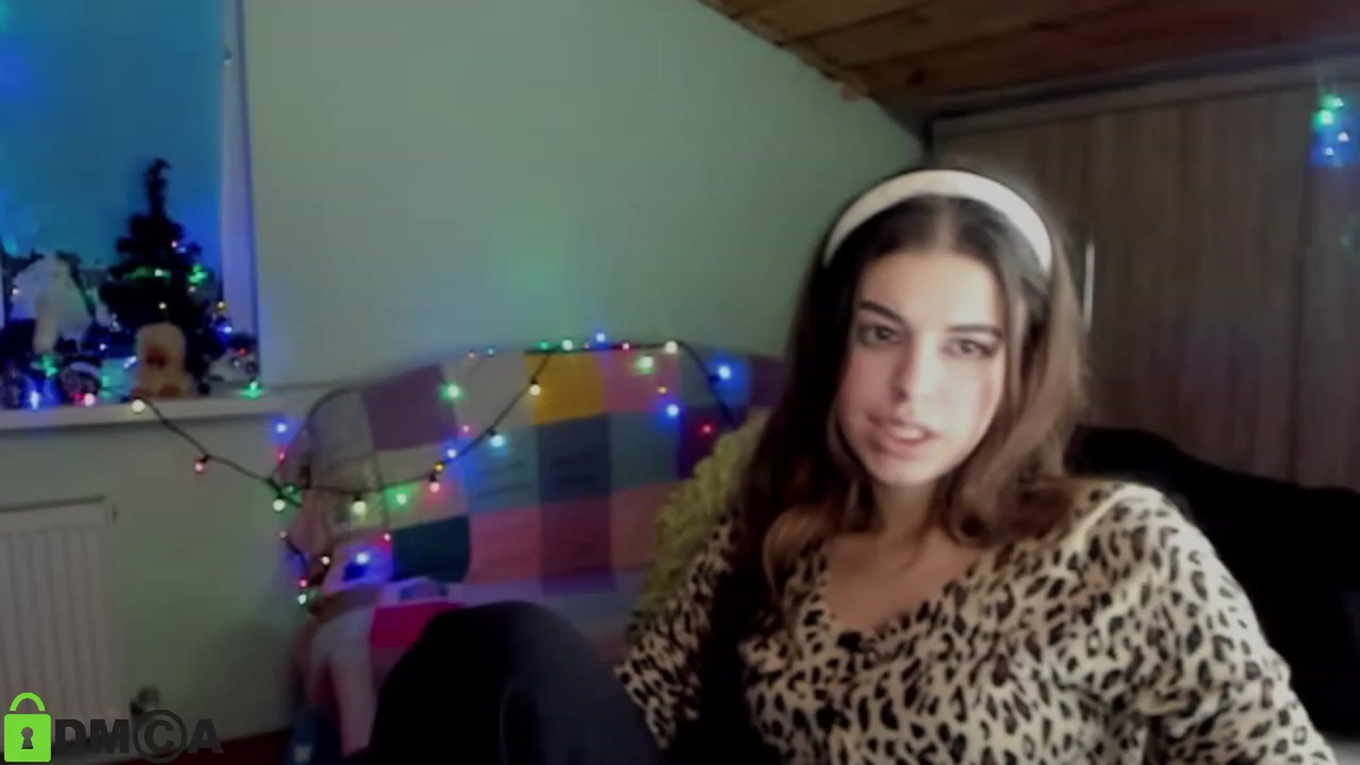 Gallery image thumbnail from AlexandaSweet's myfreecams stream on, 01/06/2023, 15:07 image 10 of 20