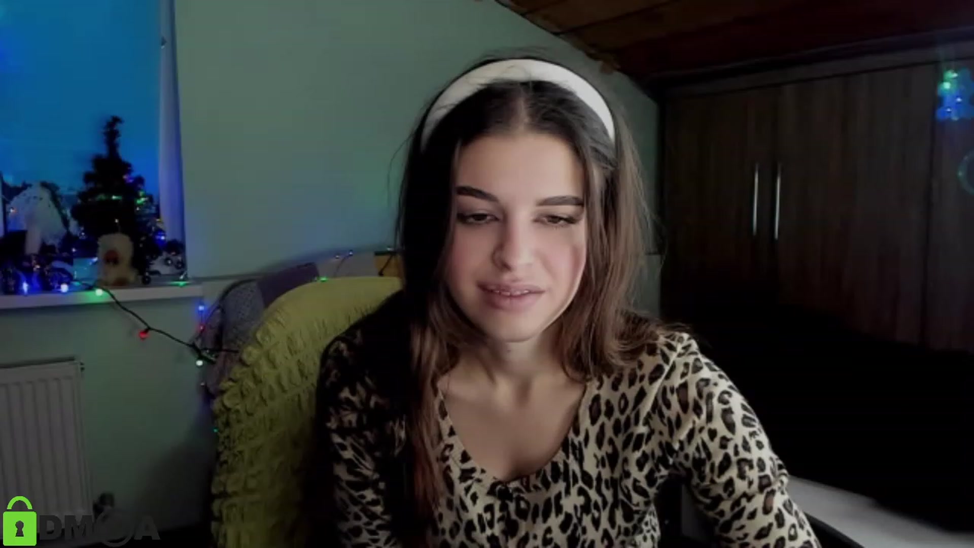 Gallery image thumbnail from AlexandaSweet's myfreecams stream on, 01/06/2023, 15:07 image 1 of 20