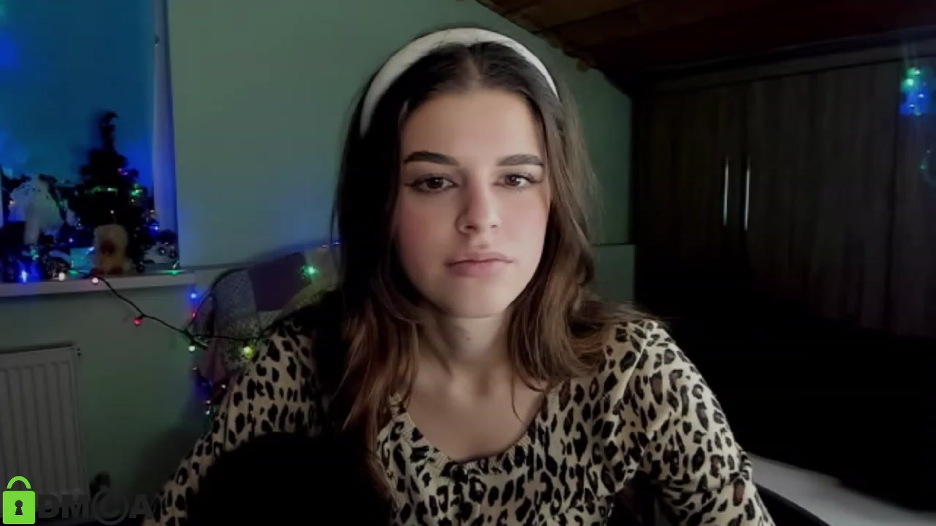 Gallery image thumbnail from AlexandaSweet's myfreecams stream on, 01/06/2023, 15:07 image 13 of 20