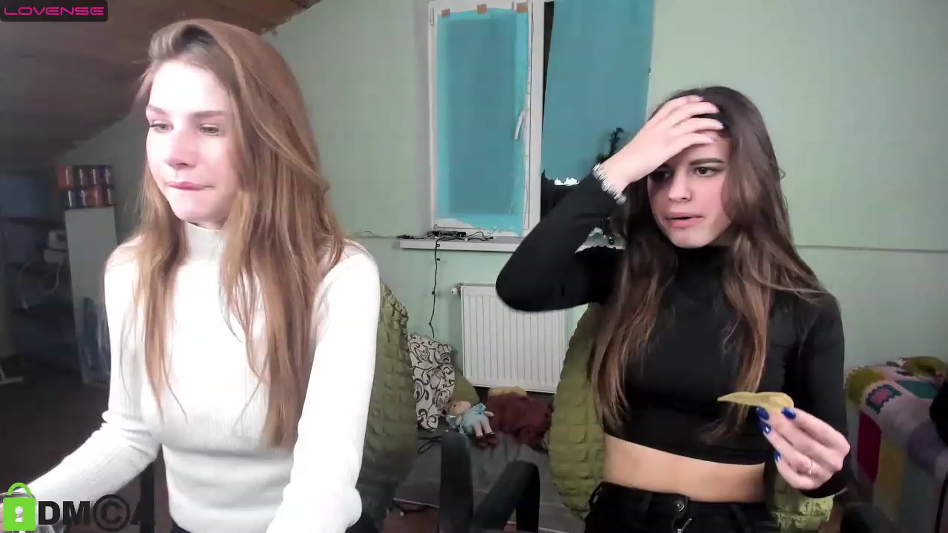 Gallery image thumbnail from AlexandaSweet's myfreecams stream on, 01/08/2023, 19:39 image 9 of 20