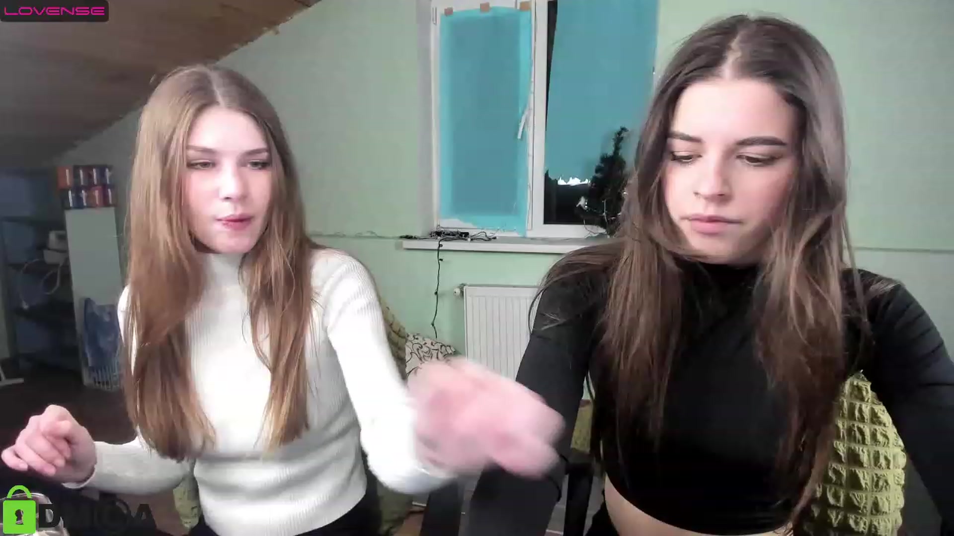 Gallery image thumbnail from AlexandaSweet's myfreecams stream on, 01/08/2023, 19:39 image 4 of 20
