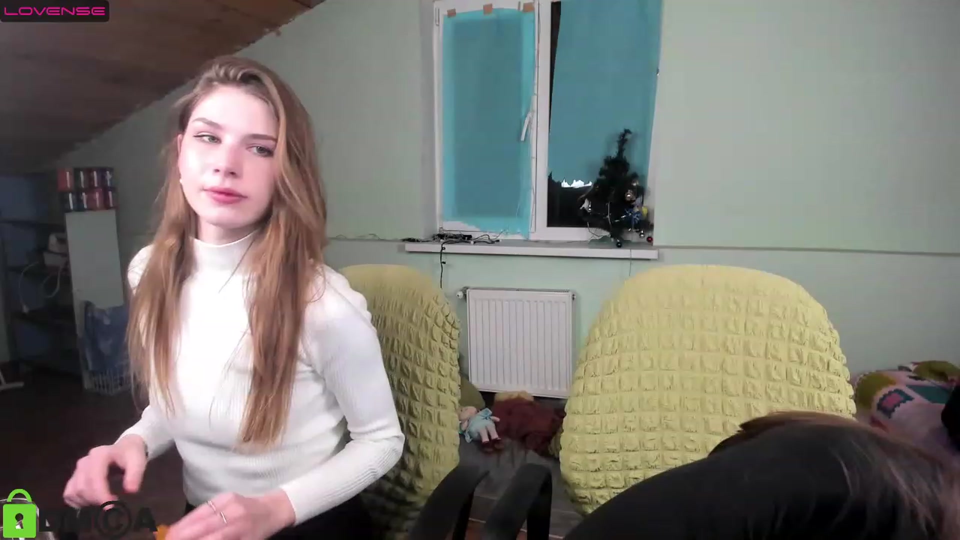 Gallery image thumbnail from AlexandaSweet's myfreecams stream on, 01/08/2023, 19:39 image 14 of 20