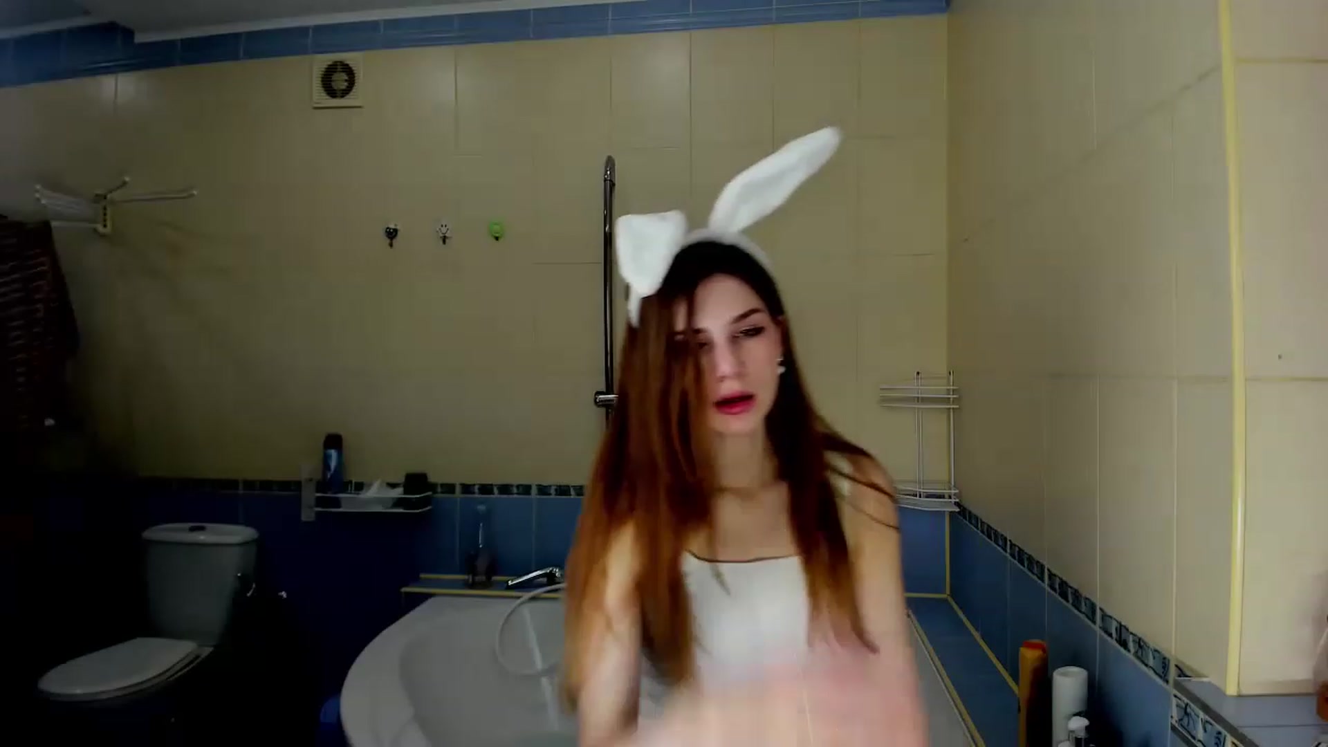Gallery image thumbnail from AlexandaSweet's myfreecams stream on, 01/08/2023, 23:04 image 18 of 20