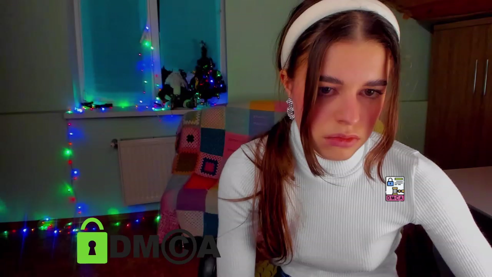 Gallery image thumbnail from AlexandaSweet's myfreecams stream on, 01/19/2023, 16:23 image 16 of 20