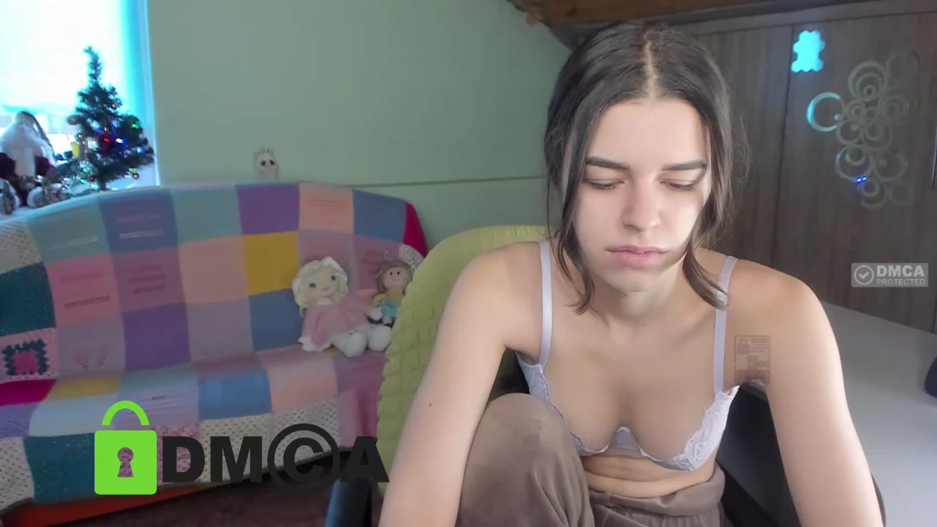 Gallery image thumbnail from AlexandaSweet's myfreecams stream on, 01/31/2023, 13:29 image 16 of 20