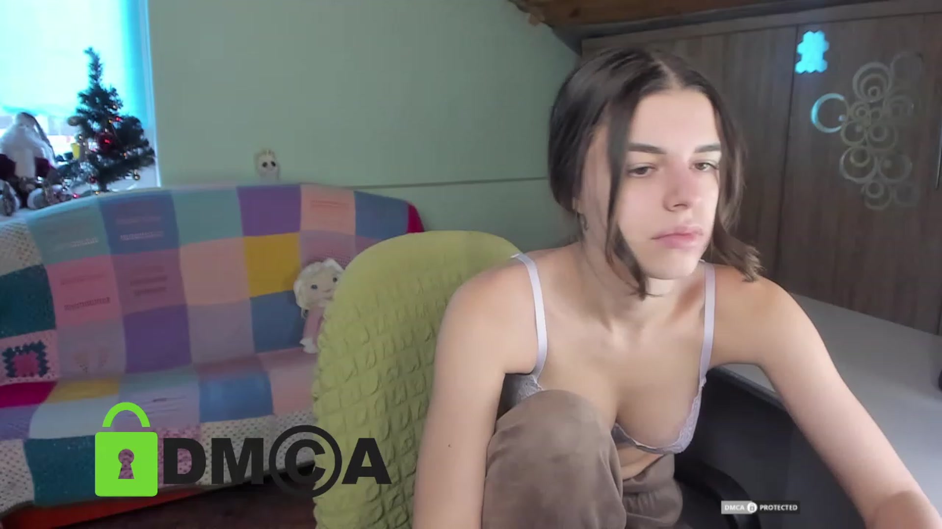 Gallery image thumbnail from AlexandaSweet's myfreecams stream on, 01/31/2023, 13:29 image 18 of 20