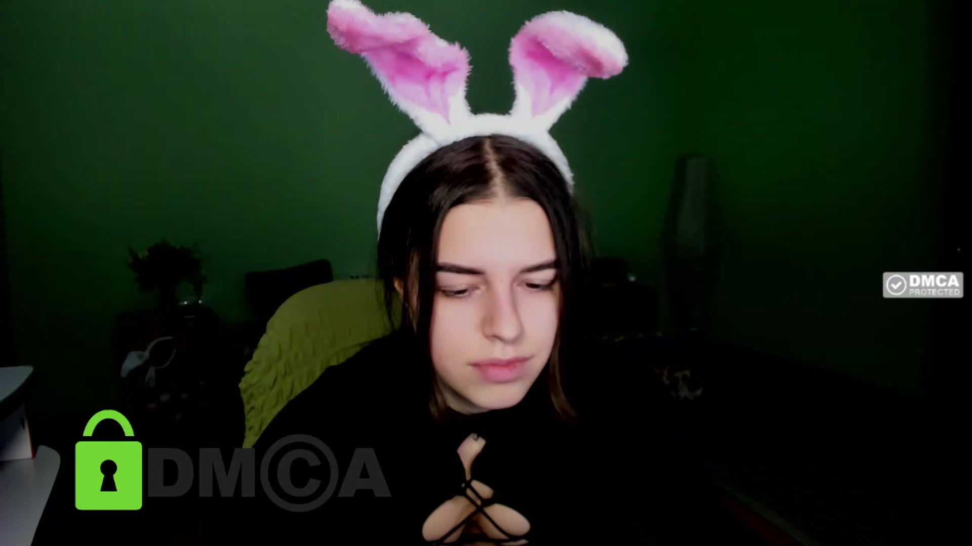 Gallery image thumbnail from AlexandaSweet's myfreecams stream on, 02/01/2023, 15:18 image 3 of 20