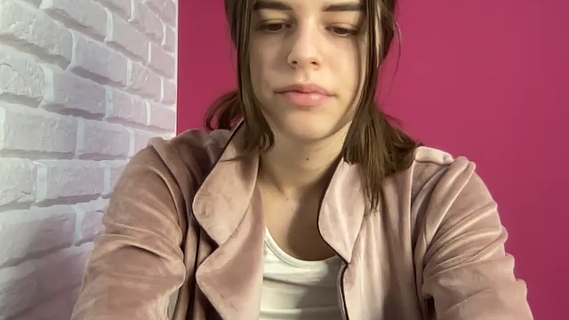 Gallery image thumbnail from AlexandaSweet's myfreecams stream on, 02/02/2023, 14:15 image 12 of 20