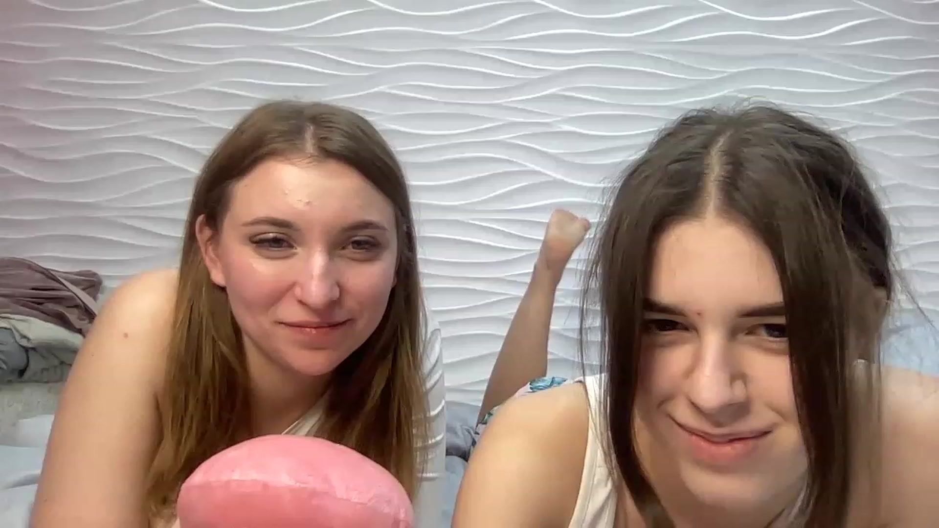 Gallery image thumbnail from AlexandaSweet's myfreecams stream on, 02/03/2023, 17:13 image 10 of 20