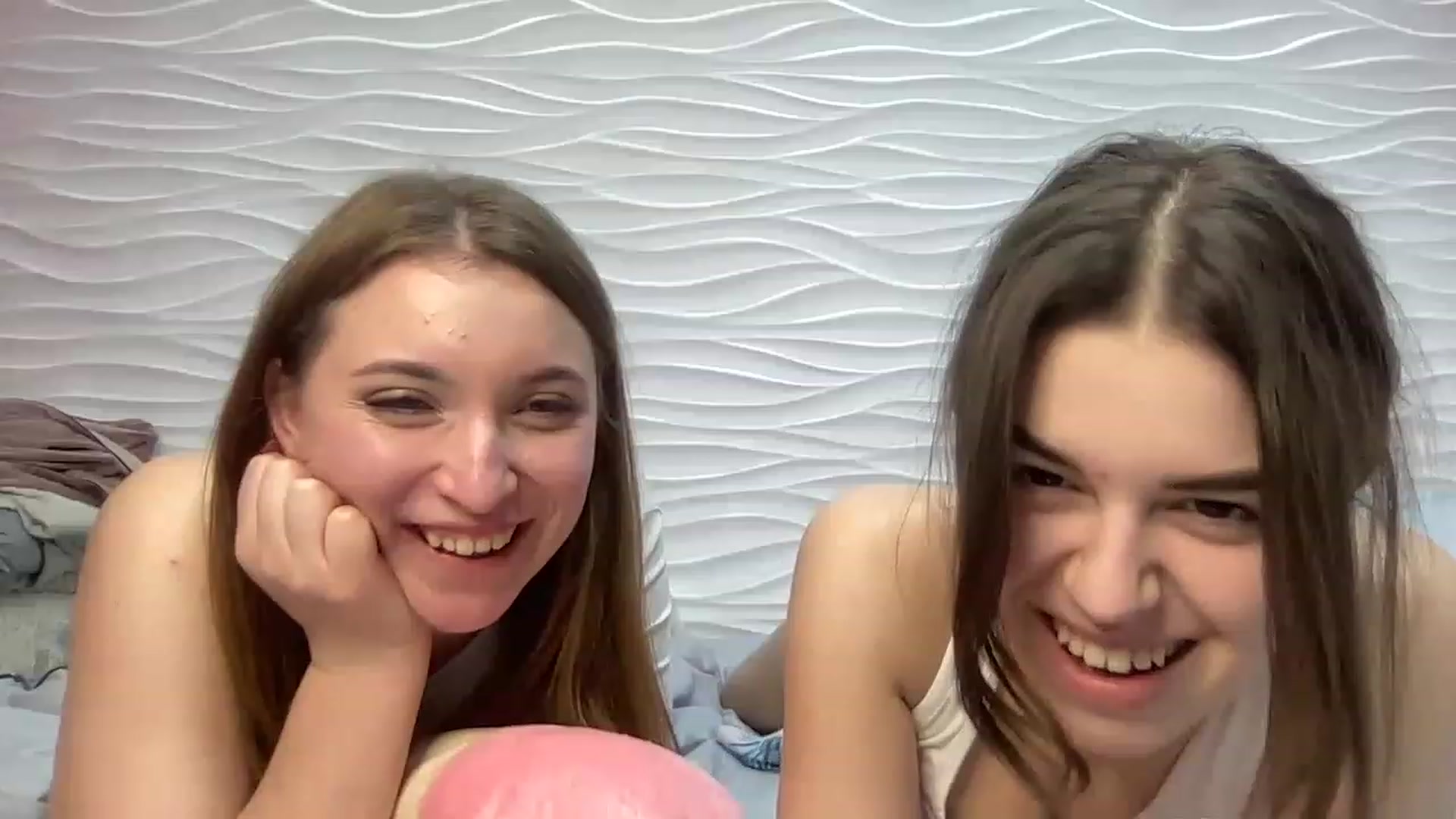 Gallery image thumbnail from AlexandaSweet's myfreecams stream on, 02/03/2023, 17:13 image 7 of 20