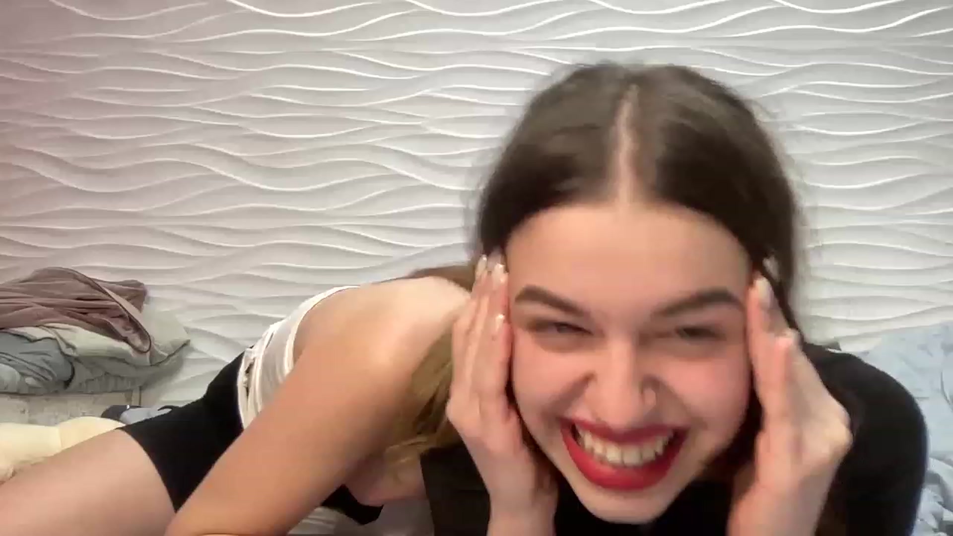 Gallery image thumbnail from AlexandaSweet's myfreecams stream on, 02/03/2023, 19:38 image 9 of 20