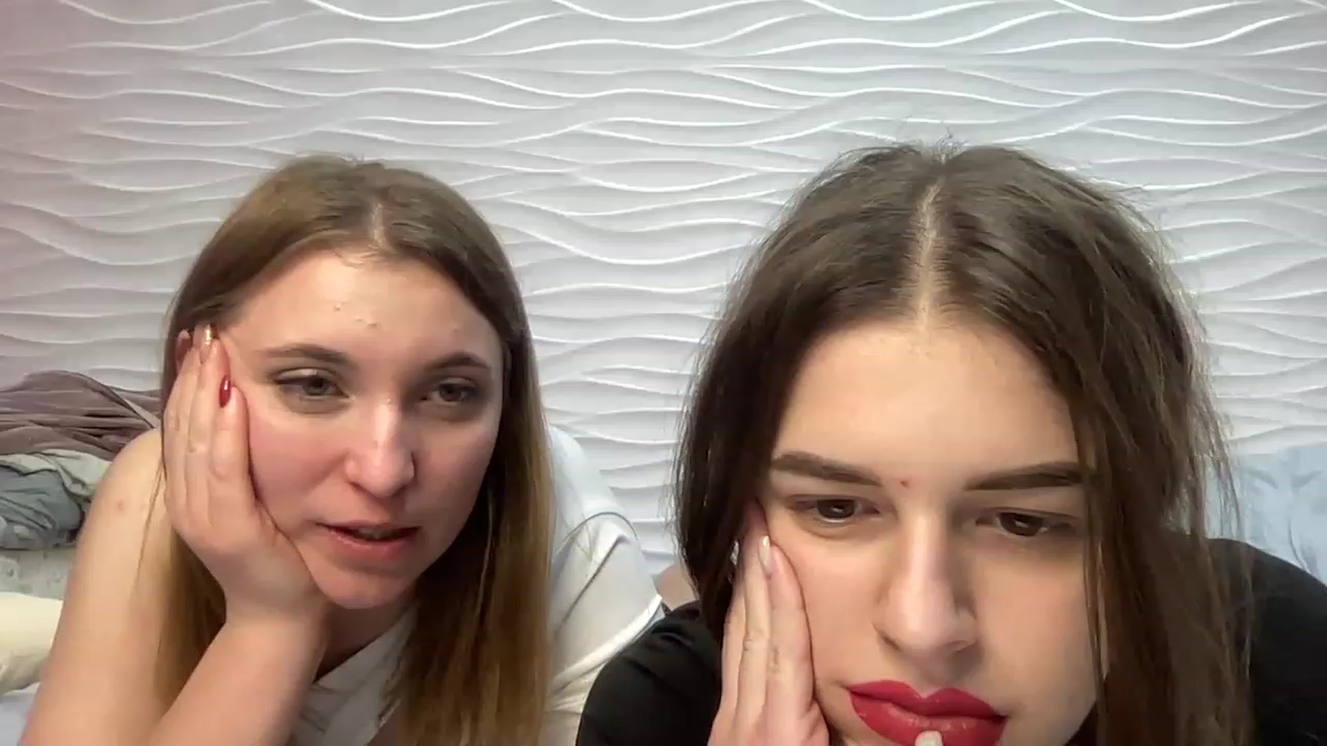 Gallery image thumbnail from AlexandaSweet's myfreecams stream on, 02/03/2023, 19:38 image 20 of 20