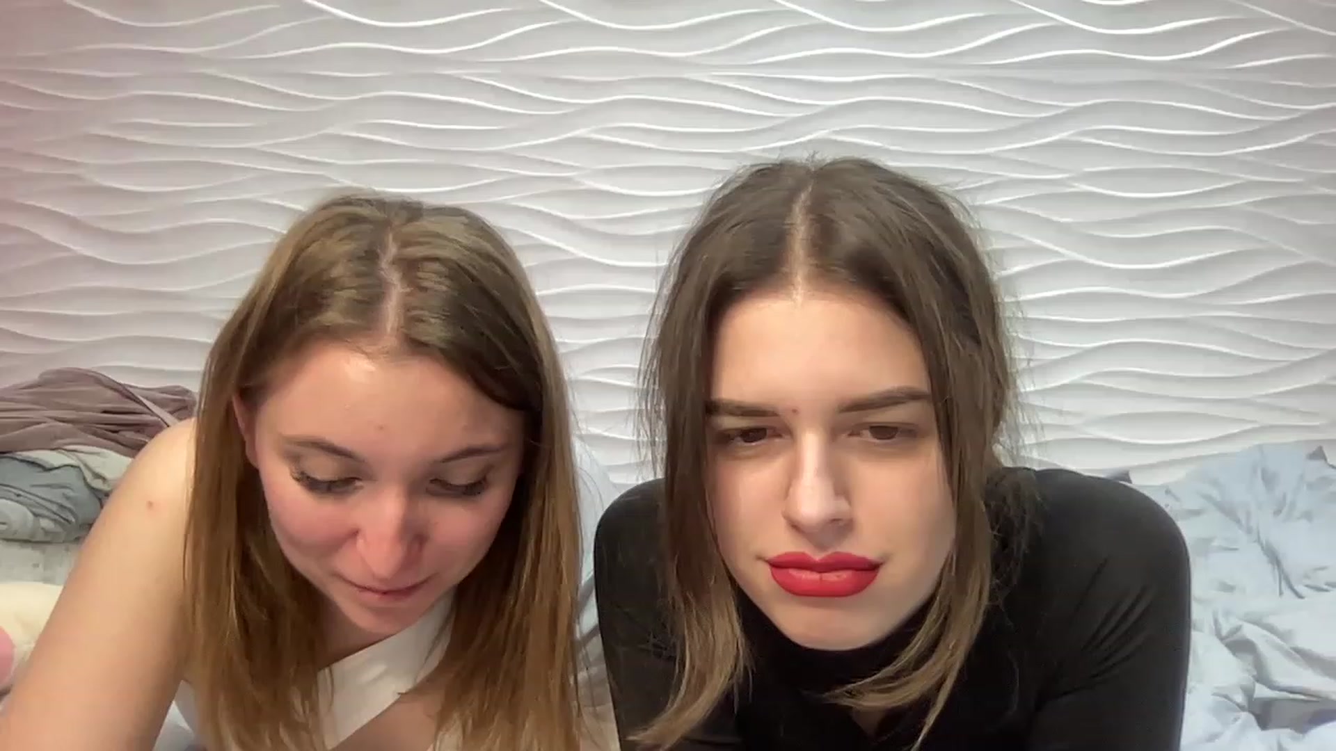 Gallery image thumbnail from AlexandaSweet's myfreecams stream on, 02/03/2023, 19:38 image 3 of 20