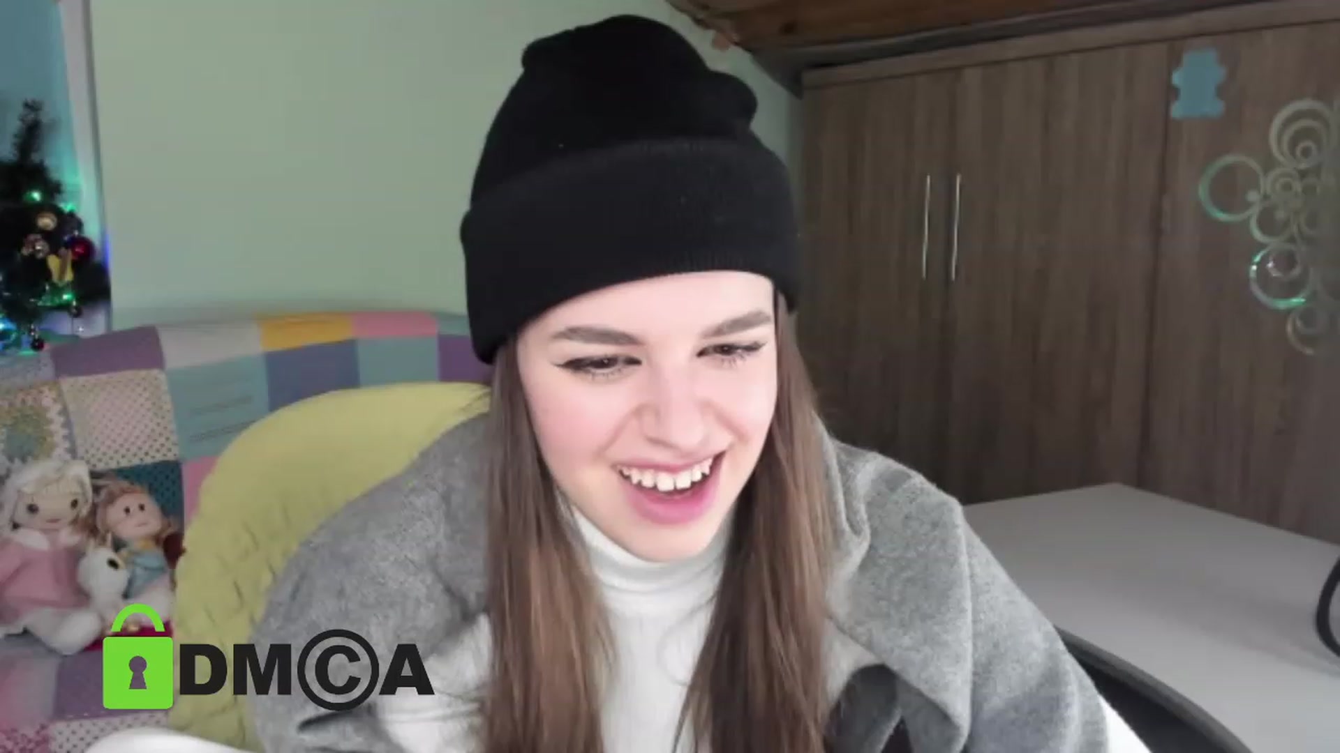Gallery image thumbnail from AlexandaSweet's myfreecams stream on, 02/13/2023, 20:50 image 13 of 20