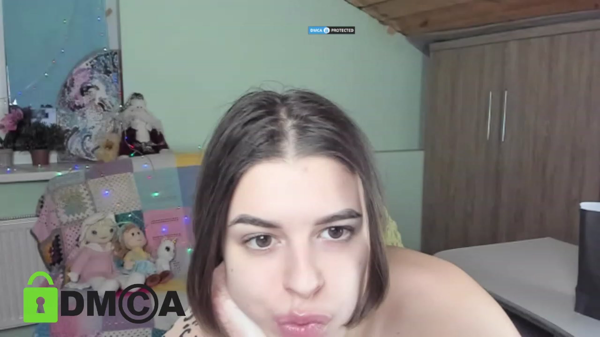 Gallery image thumbnail from AlexandaSweet's myfreecams stream on, 02/19/2023, 21:17 image 1 of 20