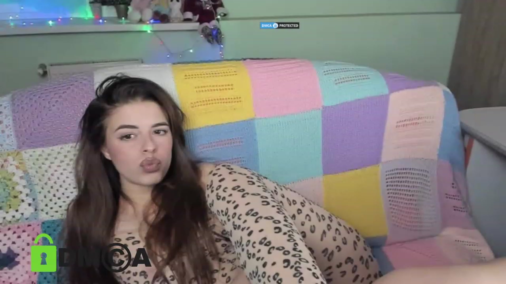 Gallery image thumbnail from AlexandaSweet's myfreecams stream on, 02/20/2023, 18:28 image 14 of 20