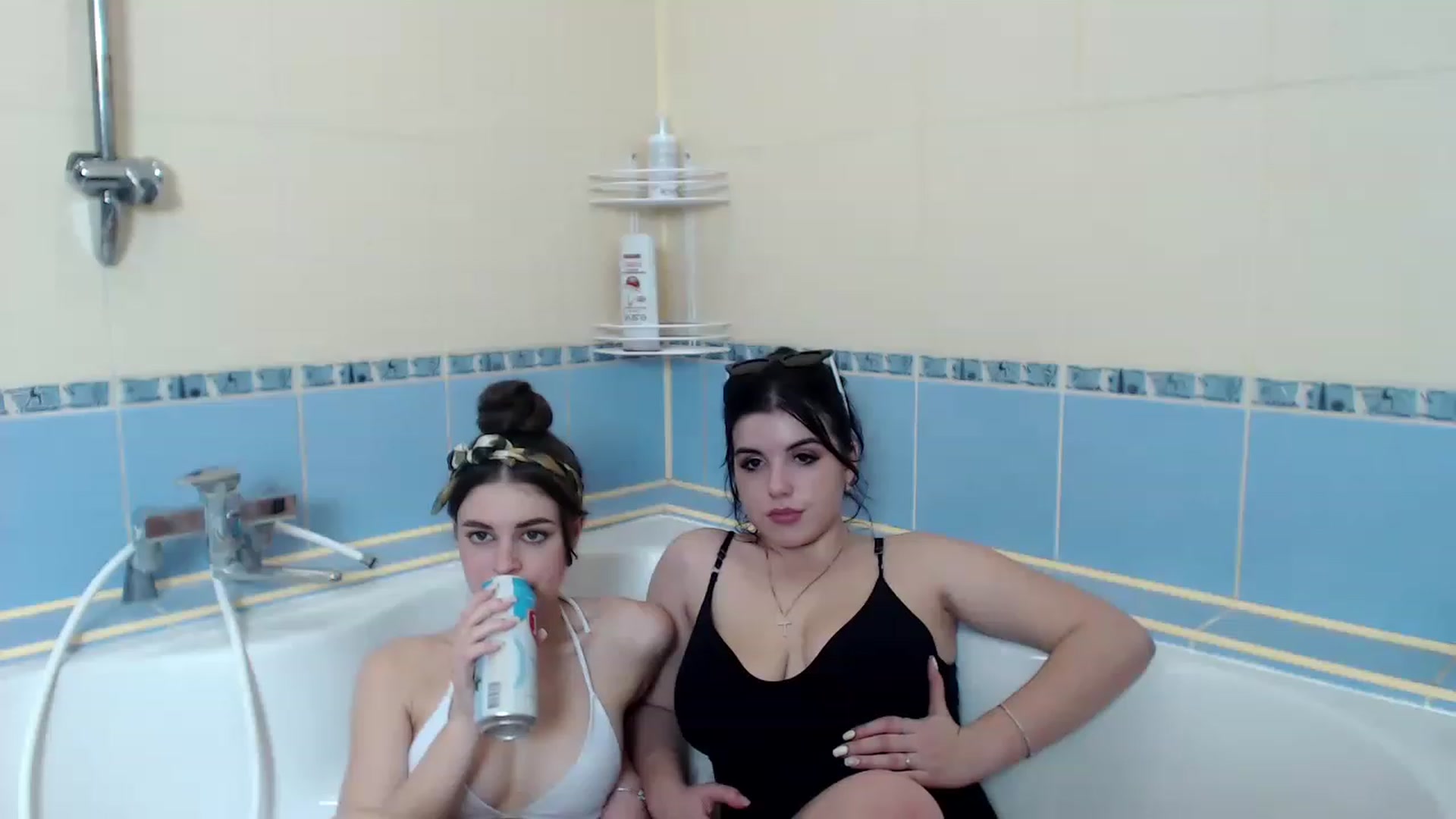 Gallery image thumbnail from AlexandaSweet's myfreecams stream on, 02/22/2023, 16:55 image 6 of 20