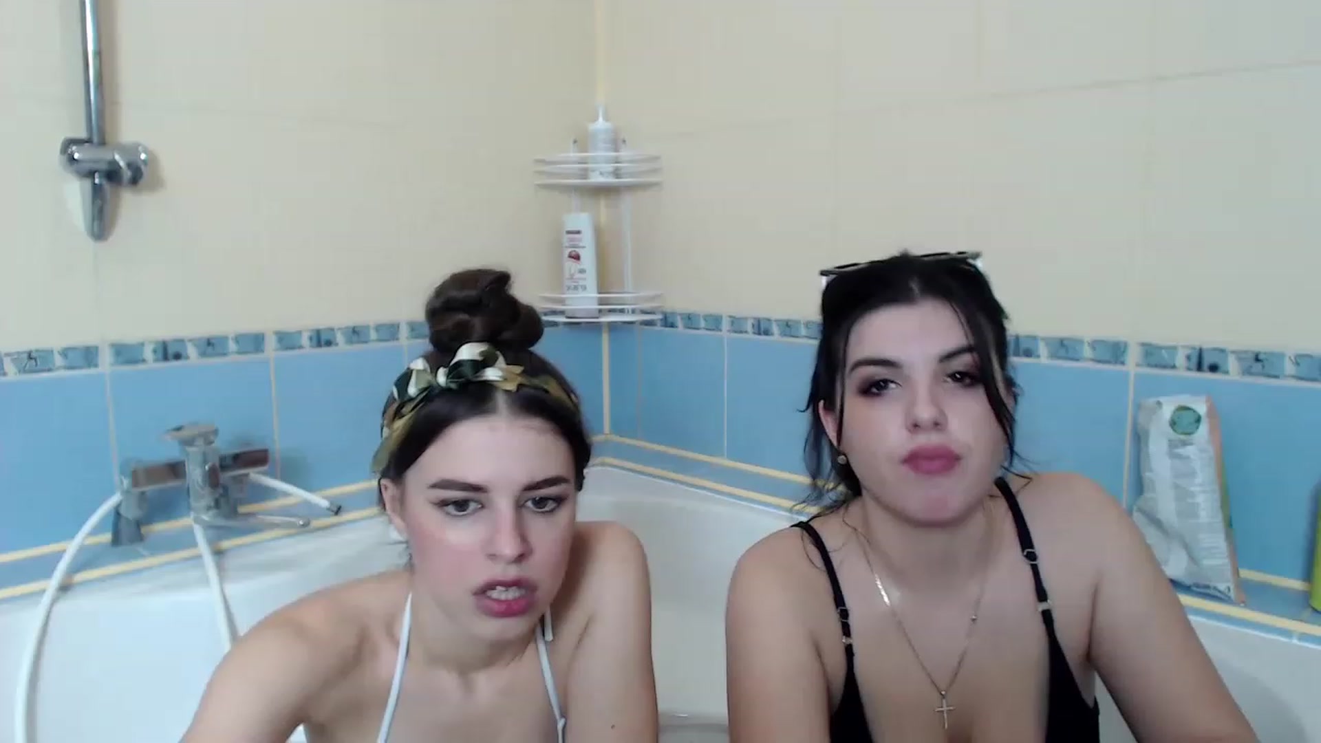 Gallery image thumbnail from AlexandaSweet's myfreecams stream on, 02/22/2023, 16:55 image 1 of 20