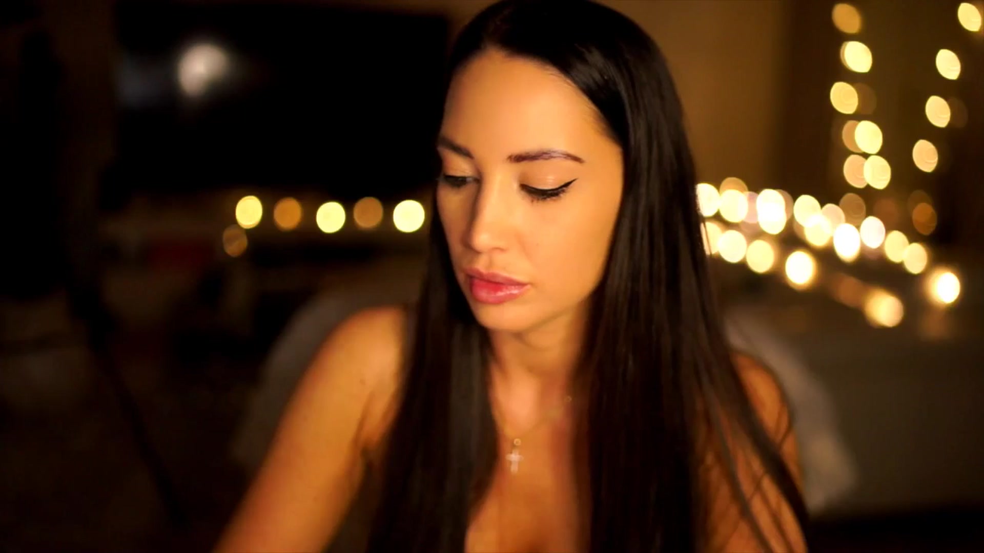 Gallery image thumbnail from AlexandraSwet's myfreecams stream on, 06/16/2024, 19:16 image 17 of 20