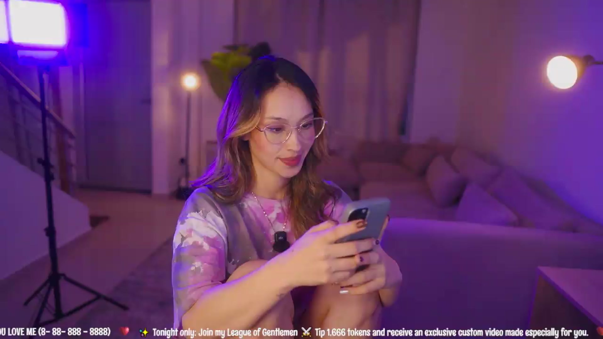 Gallery image thumbnail from AlexandraVibes's myfreecams stream on, 07/03/2026, 07:03 image 9 of 20