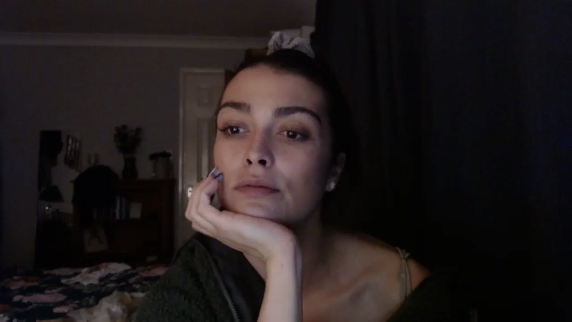 Gallery image thumbnail from Alexandralou's myfreecams stream on, 10/29/2023, 15:26 image 8 of 20
